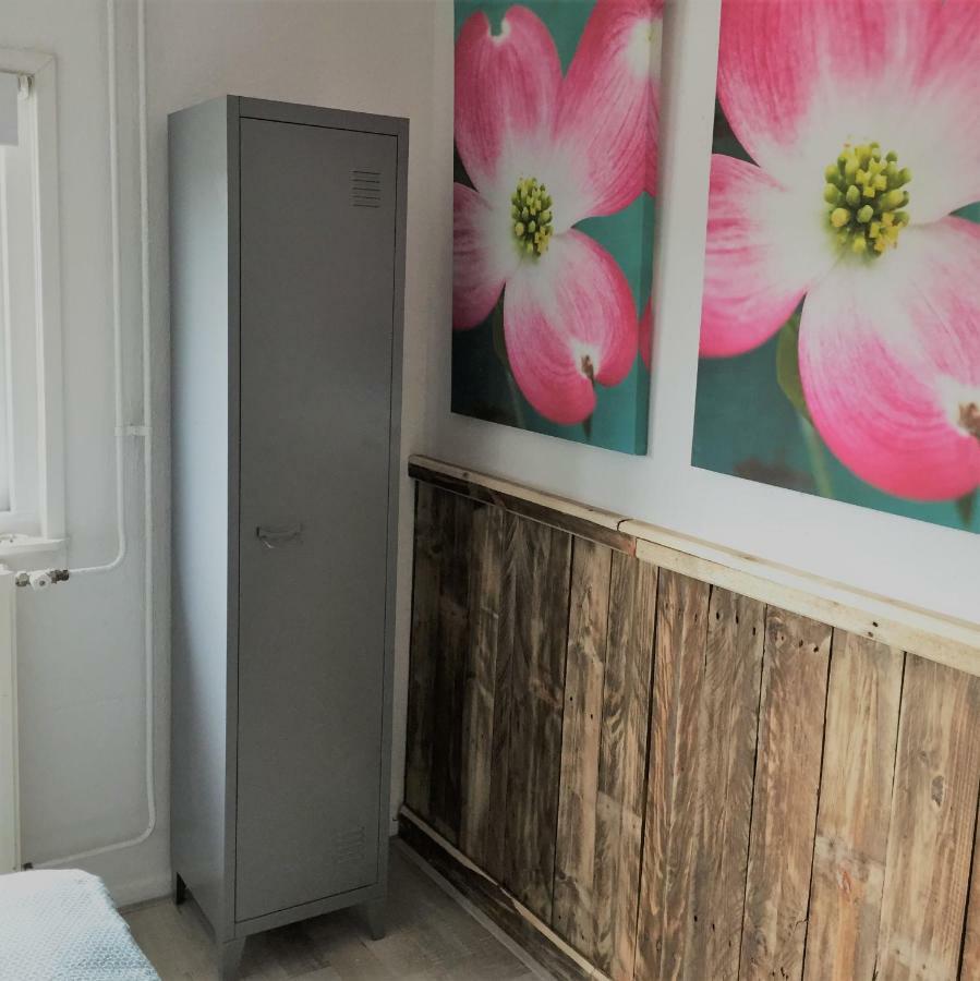 Het Wilgenhoekske Serooskerke  Bagian luar foto